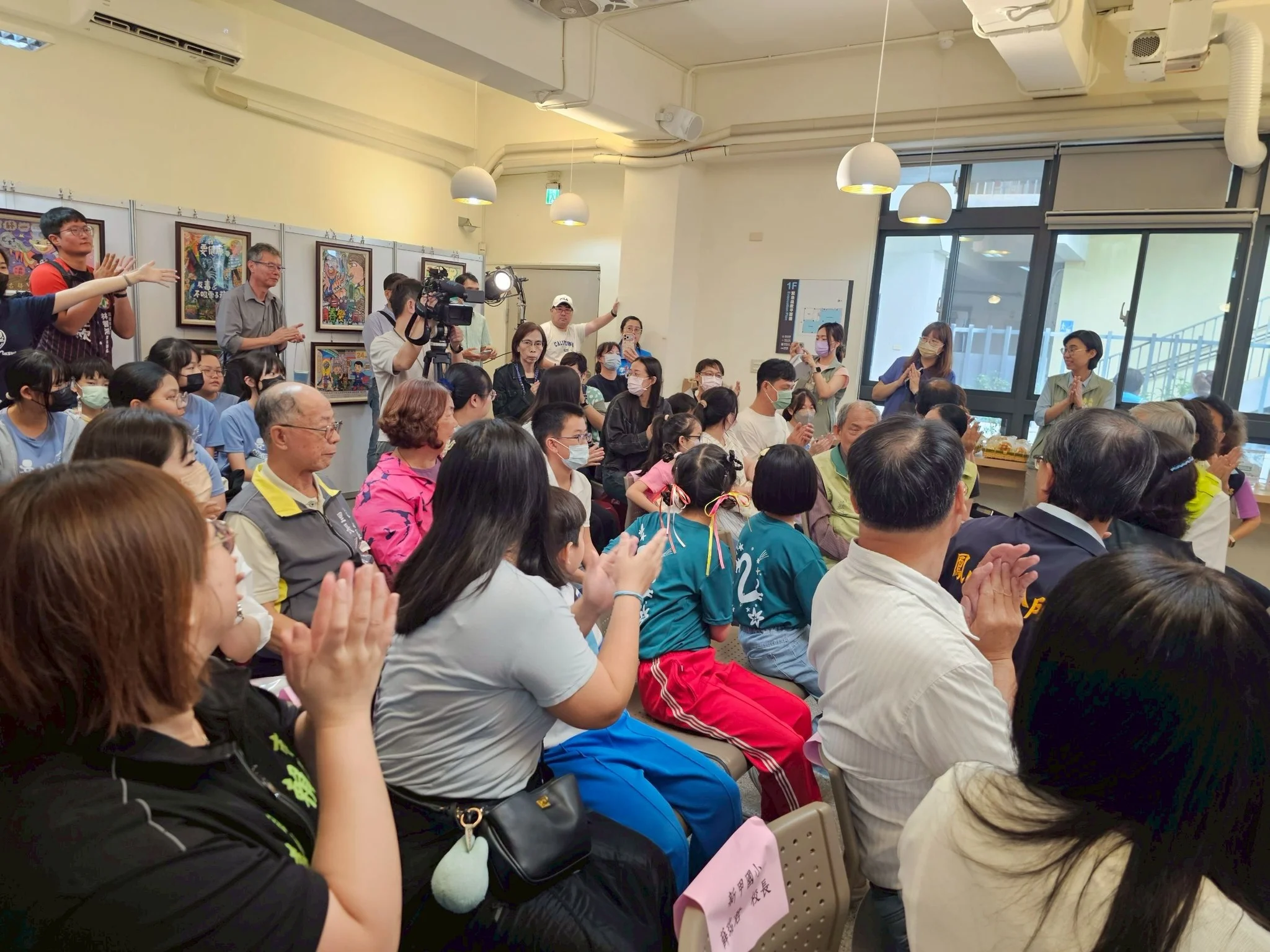 678579359 1392343486263813 1082827105885810735 N